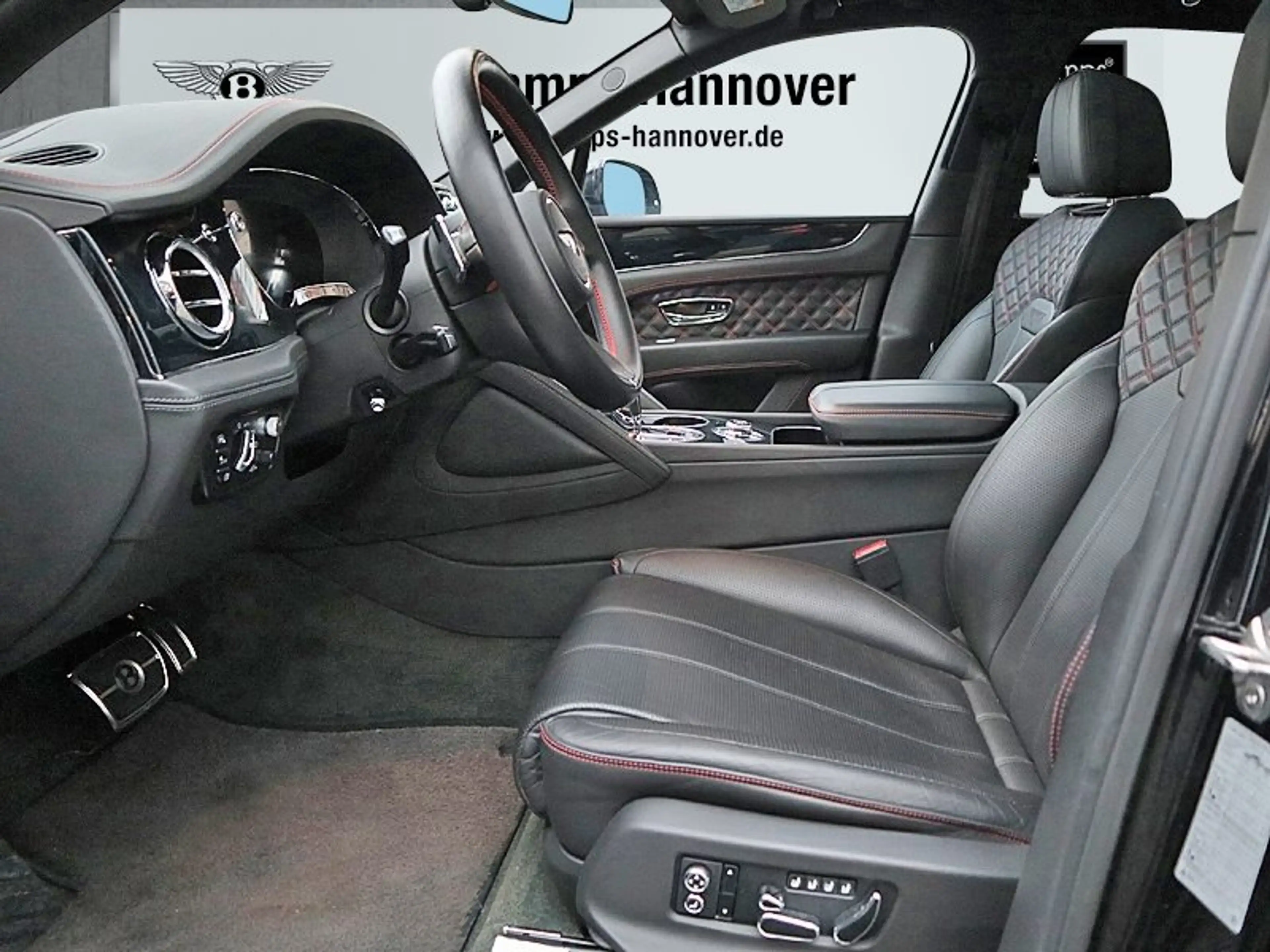 Bentley Bentayga V8 First Edition *NAIM*Blackline* — photo 10
