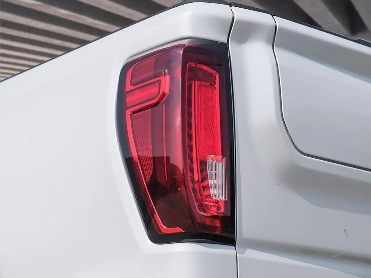 GMC Sierra 1500 photo GMC Sierra 1500