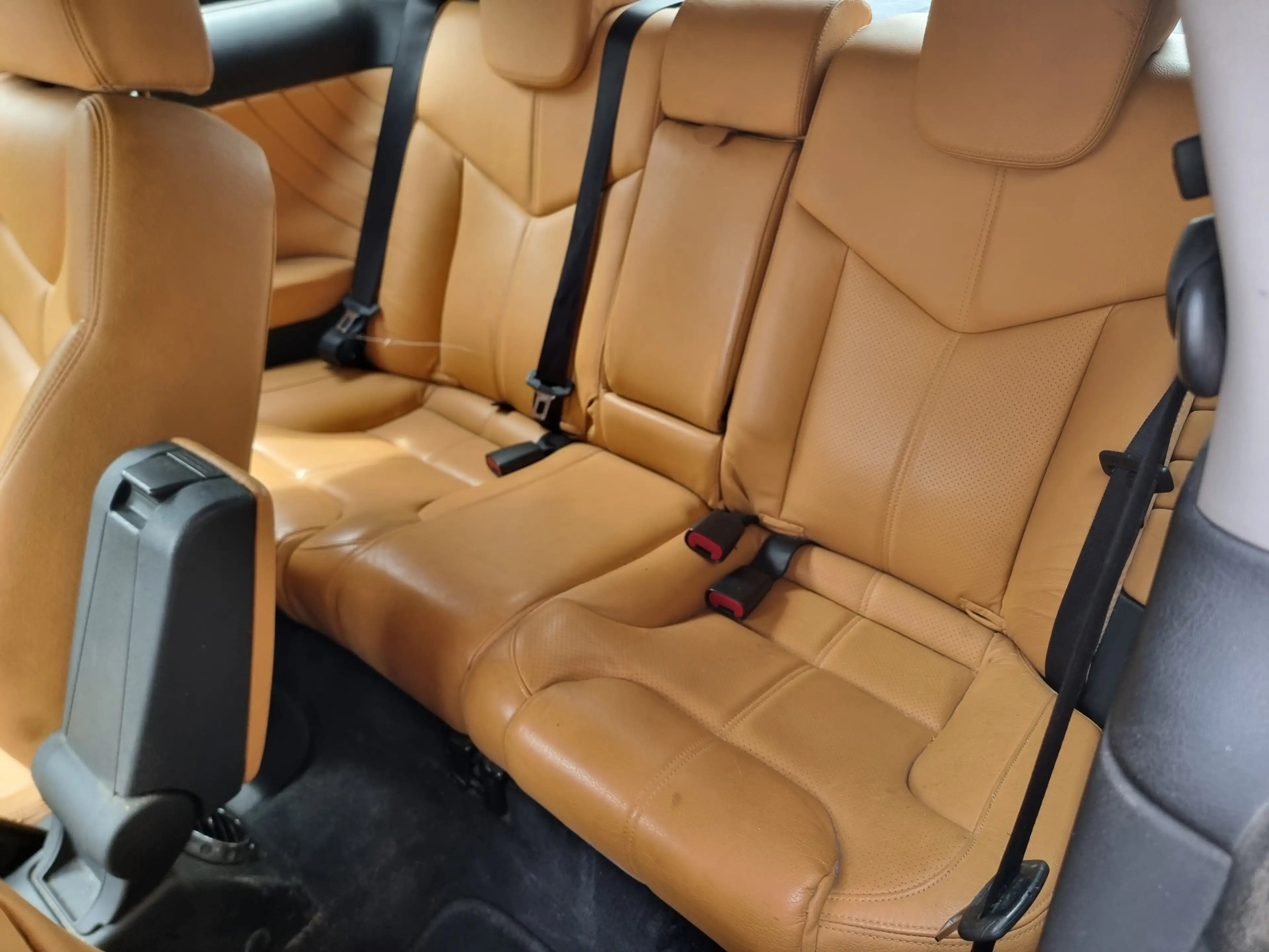 Alfa Romeo GT 2.0i JTS Progression — photo 9