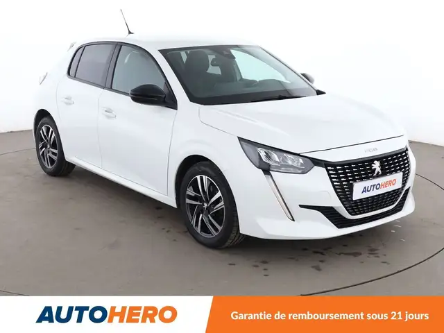 Peugeot 208 view 8