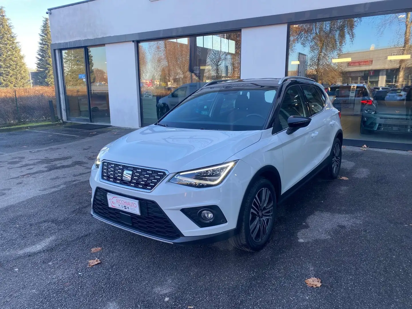 SEAT Arona Arona 1.0 ecotsi Xcellence 95cv Bianco - 2