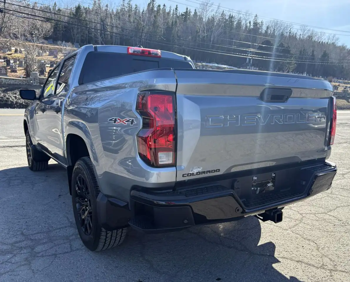 Chevrolet Colorado снимка Chevrolet Colorado