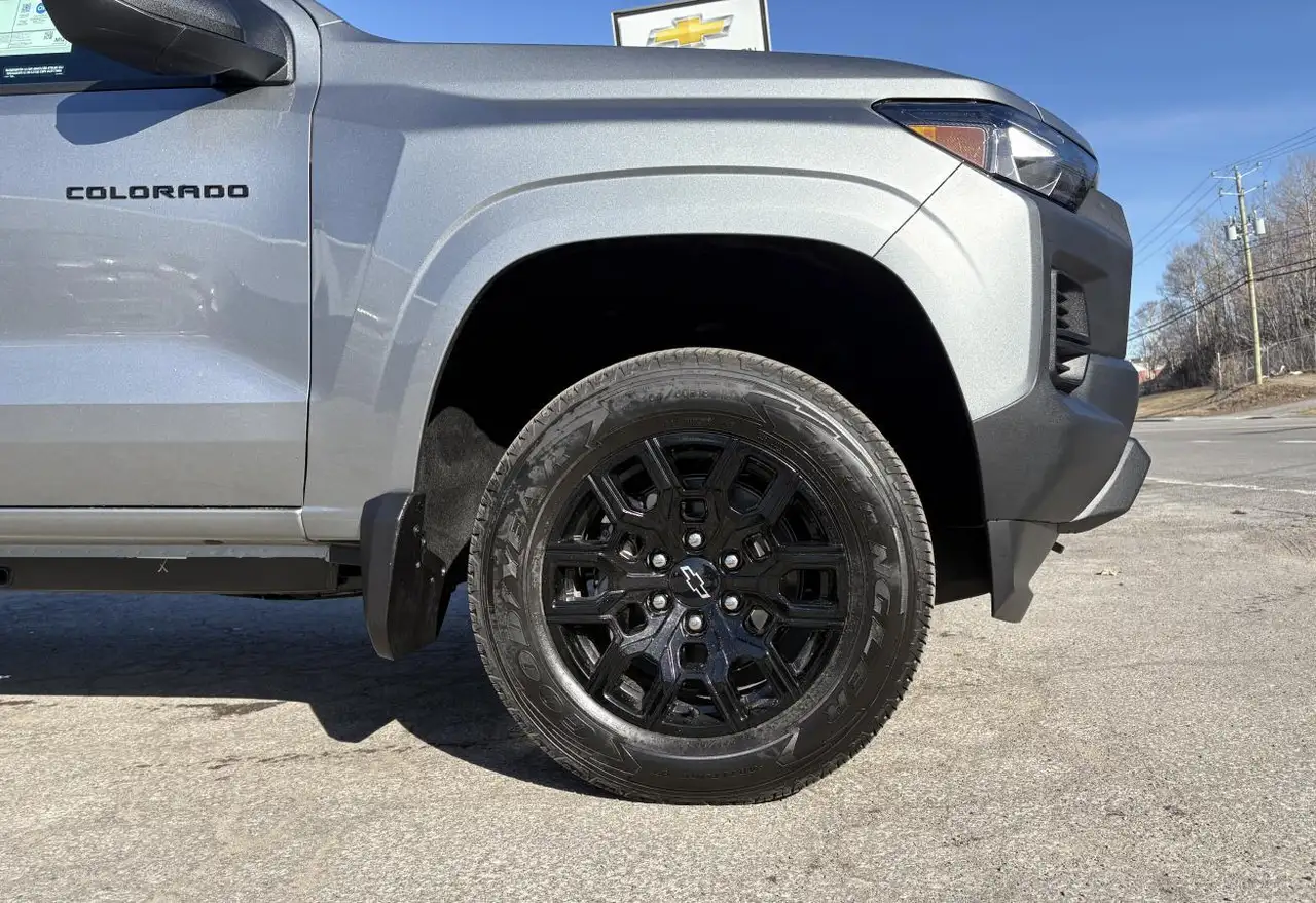 Chevrolet Colorado снимка Chevrolet Colorado
