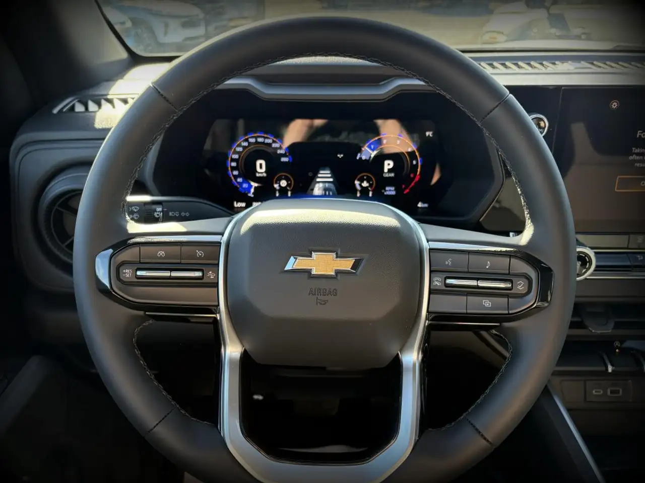 Chevrolet Colorado снимка Chevrolet Colorado