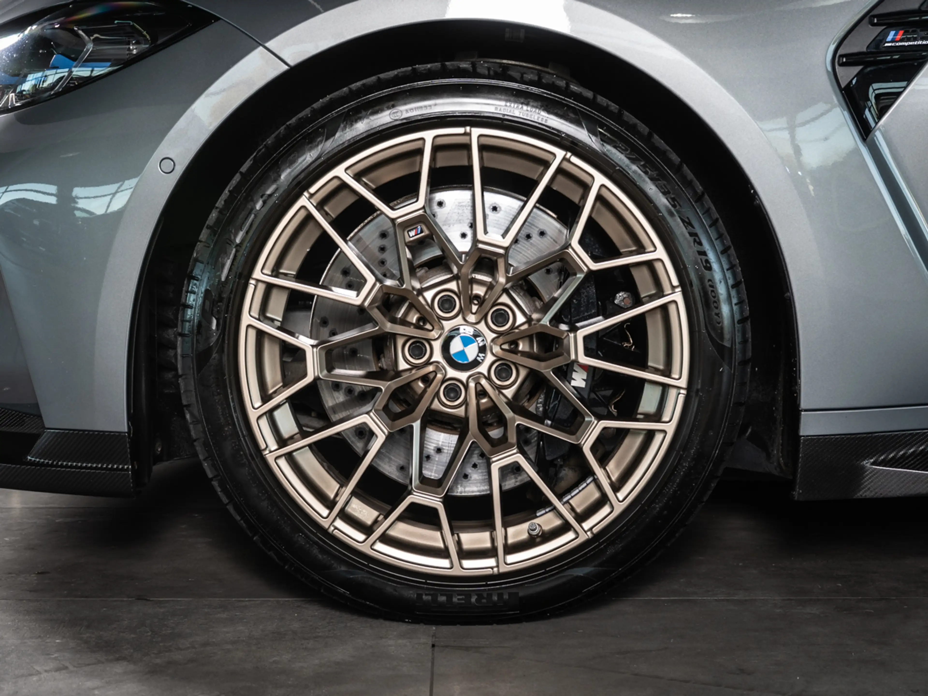 BMW M3 Competition — photo 4