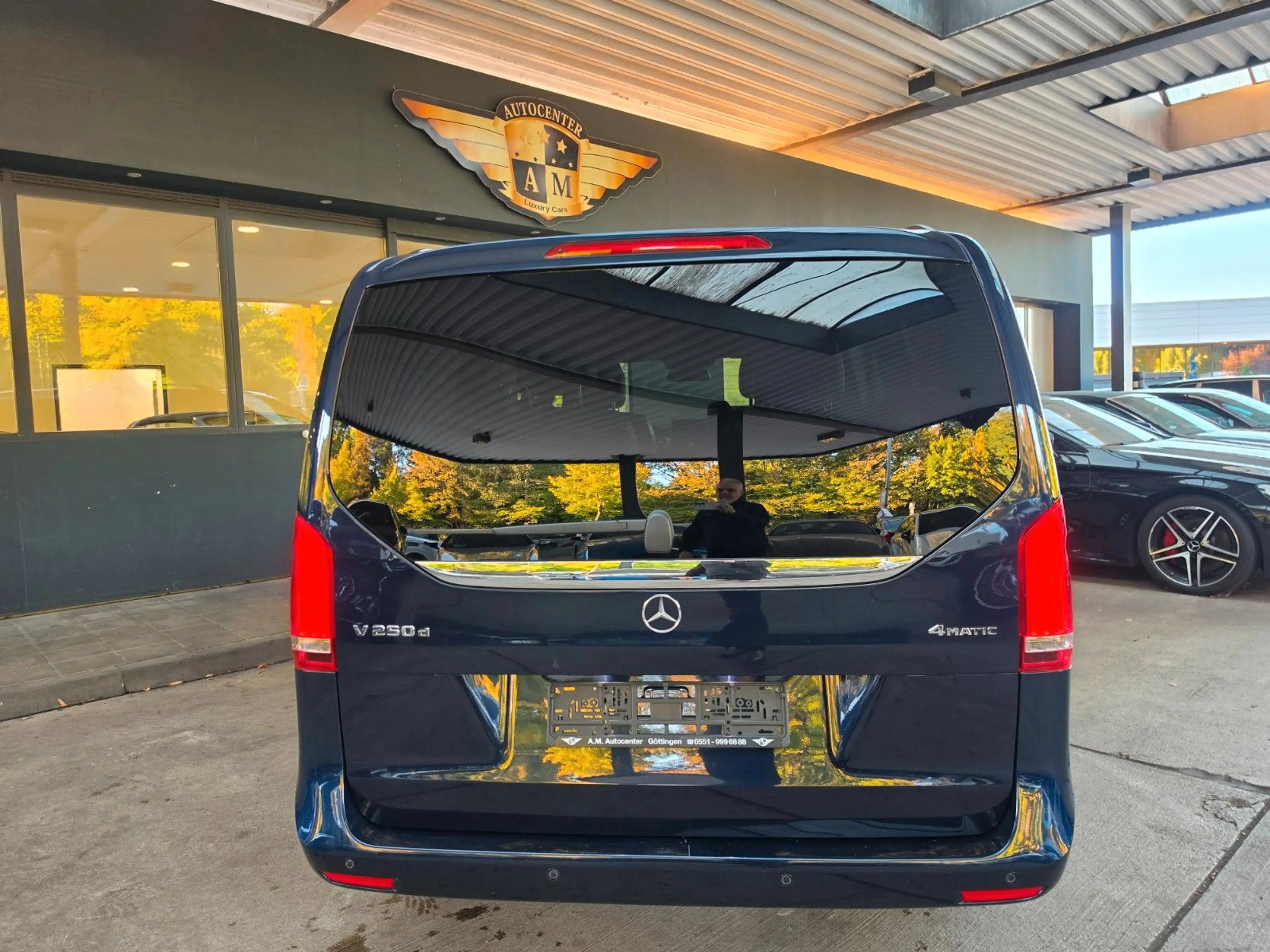Mercedes-Benz V 250 d Lang 4MATIC AVANTGARDE EDITION LEDER/360° — photo 6