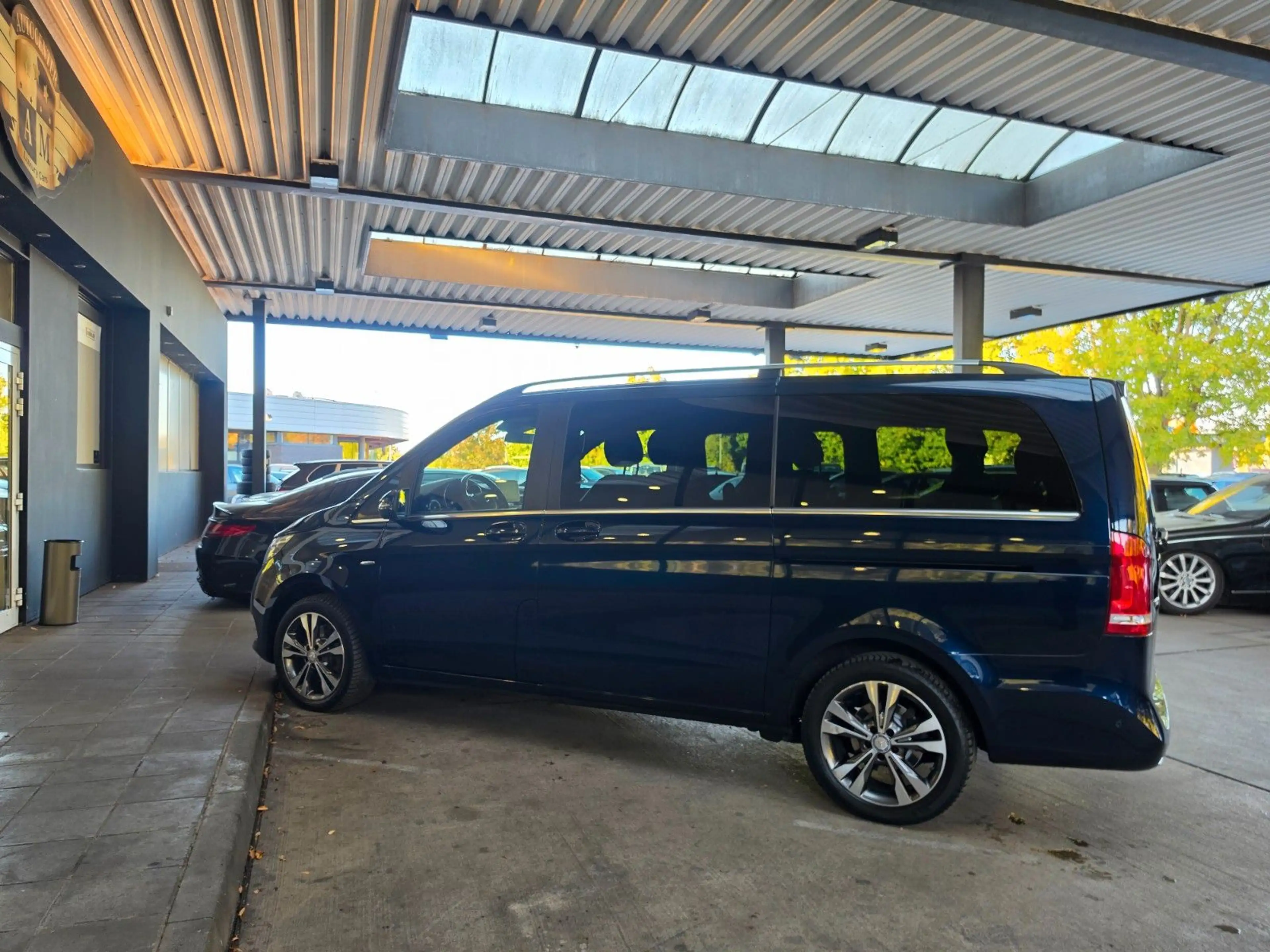 Mercedes-Benz V 250 d Lang 4MATIC AVANTGARDE EDITION LEDER/360° — photo 7