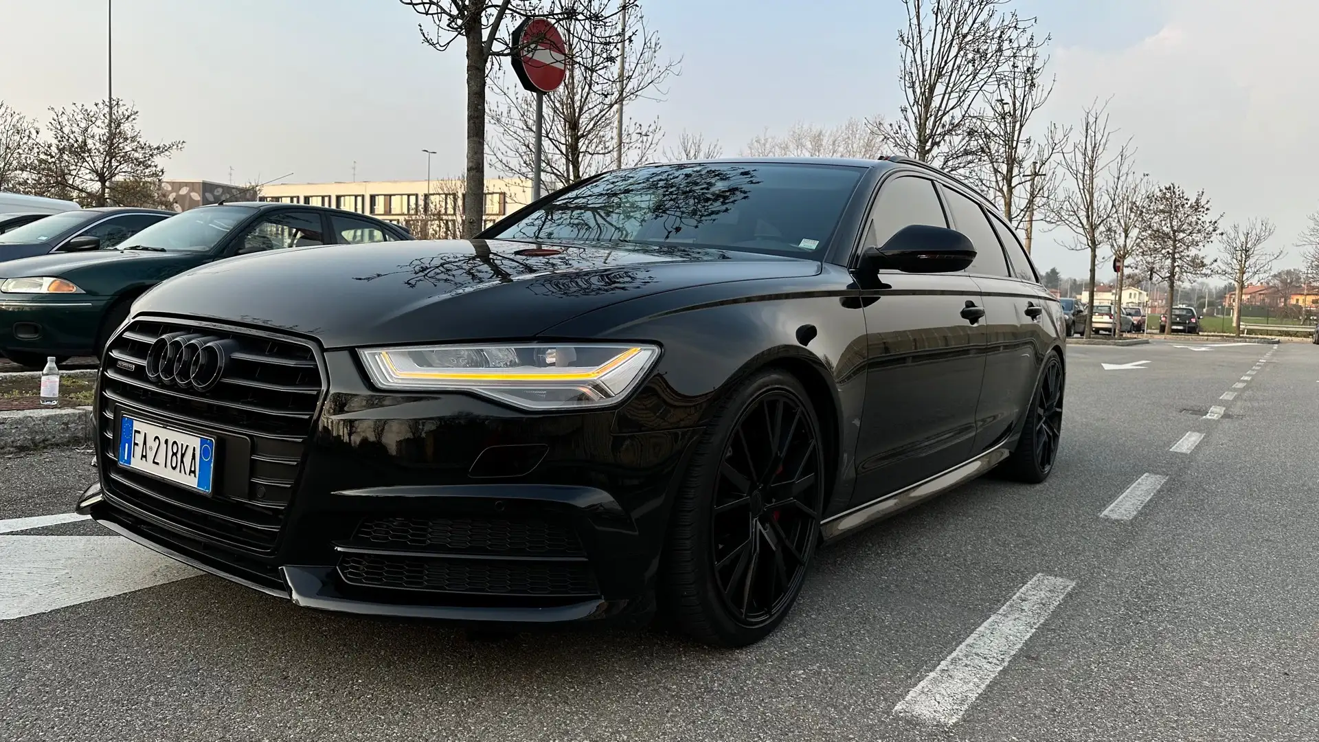 Audi A6 Avant 3.0 TDI quattro S tronic Nero - 1