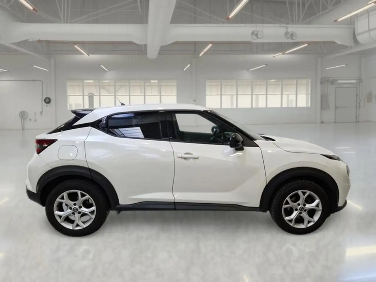 Nissan Juke 1.0 DIG-T 114 N-CONNECTA DCT CROSSOVER 3