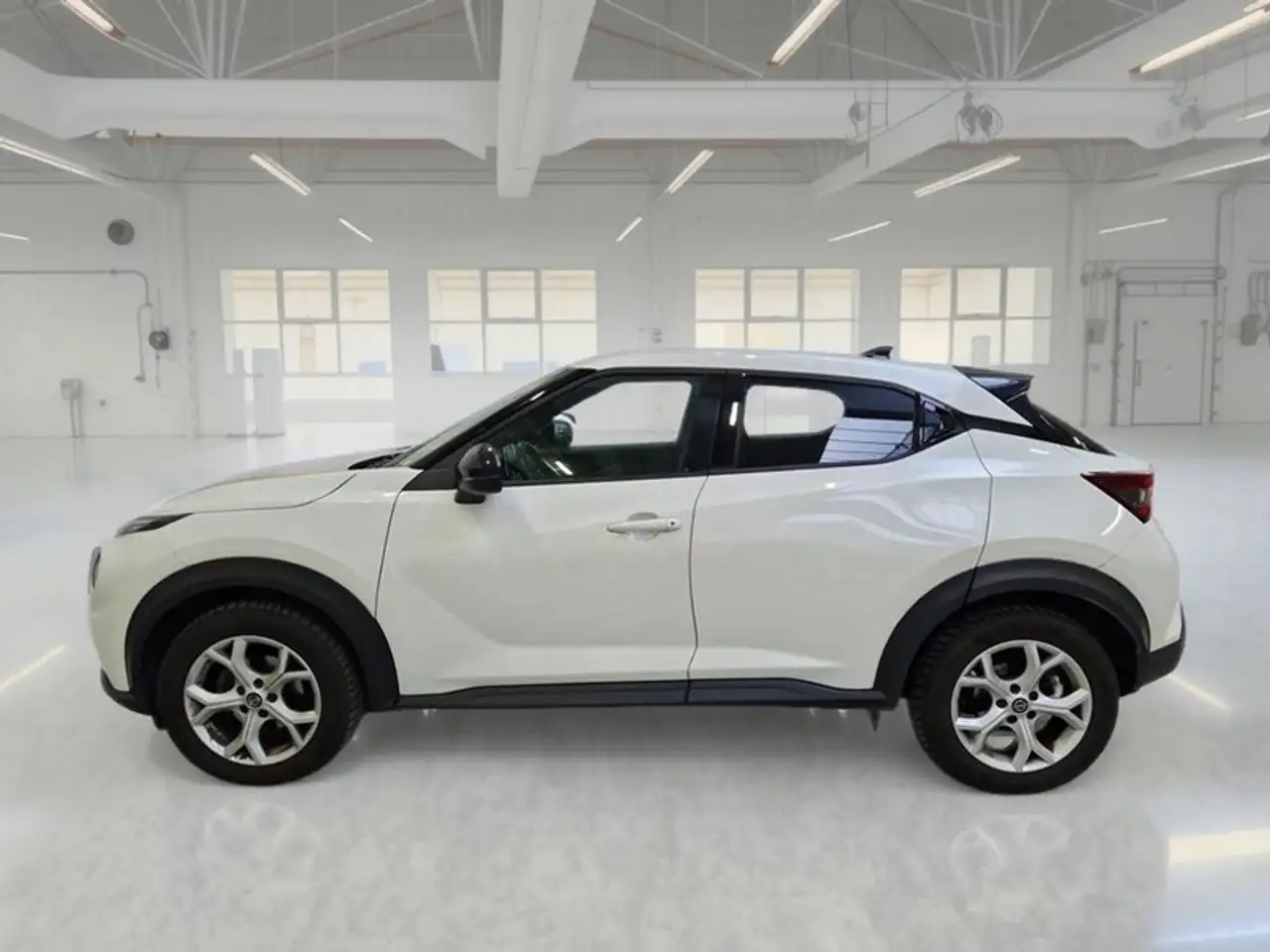 Nissan Juke 1.0 DIG-T 114 N-CONNECTA DCT CROSSOVER 5