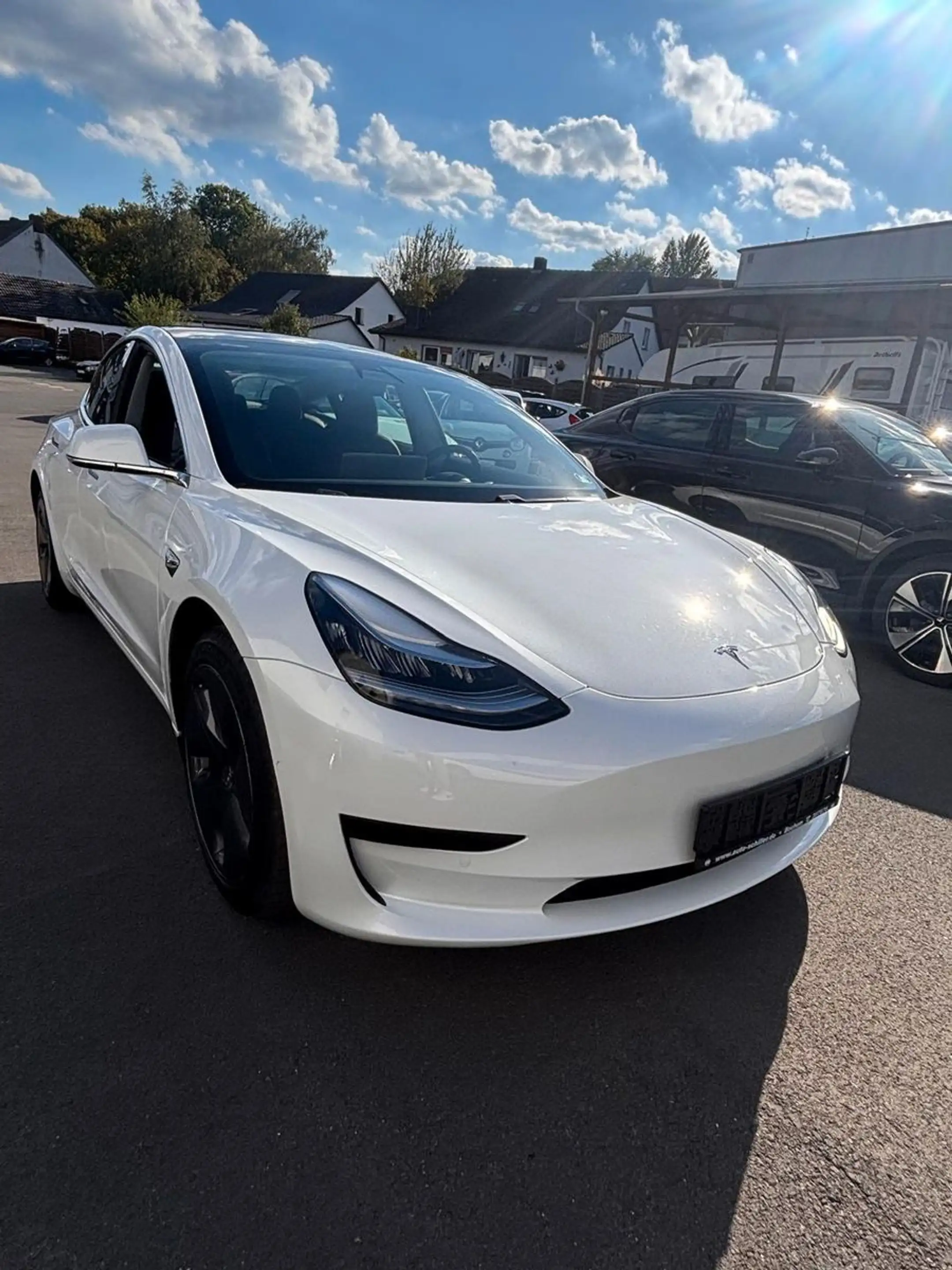 Tesla Model 3 Standard Range RWD