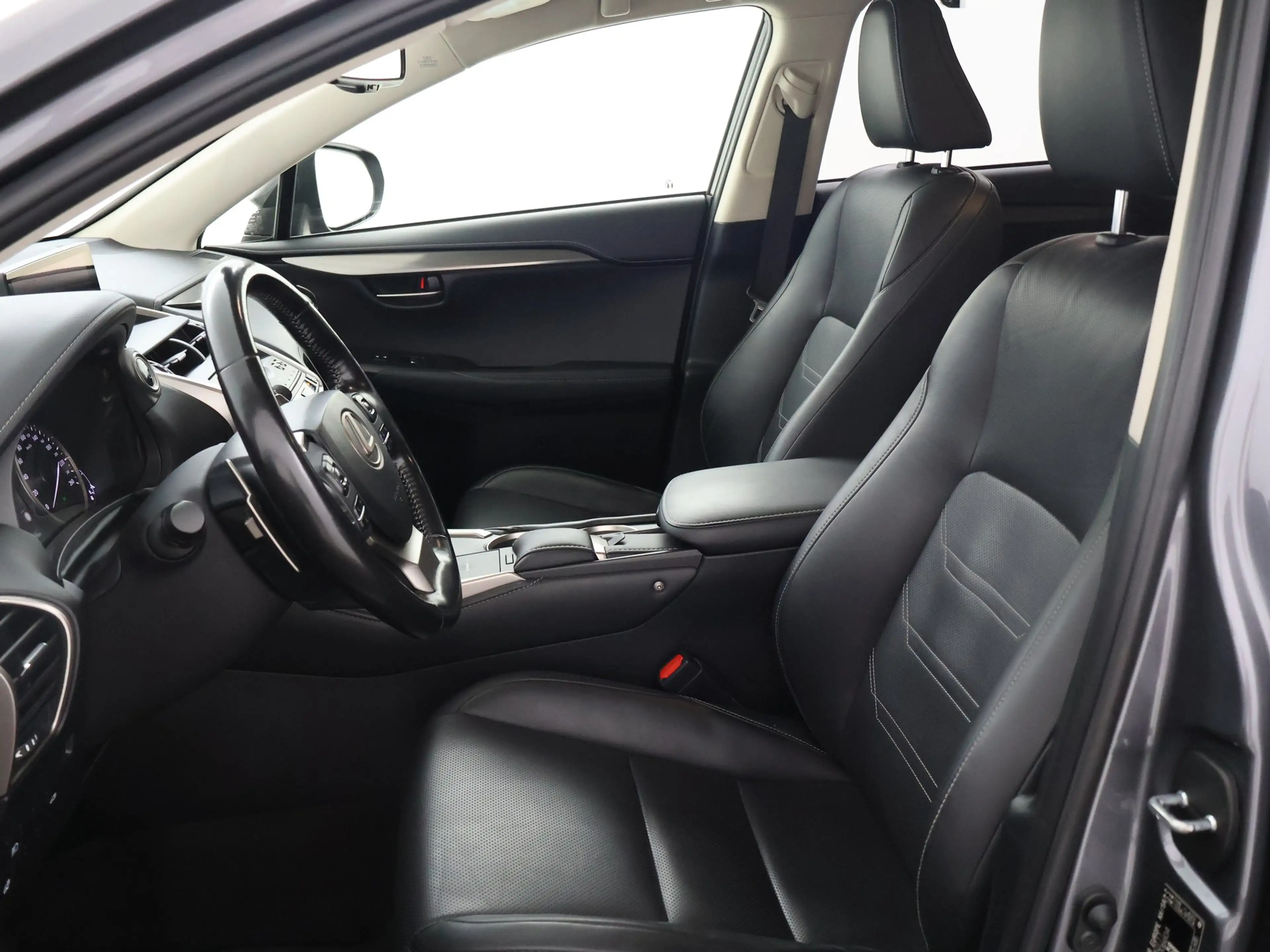Lexus NX 300h AWD Luxury Edition | Dealer Onderhouden | Trekhaak — photo 6