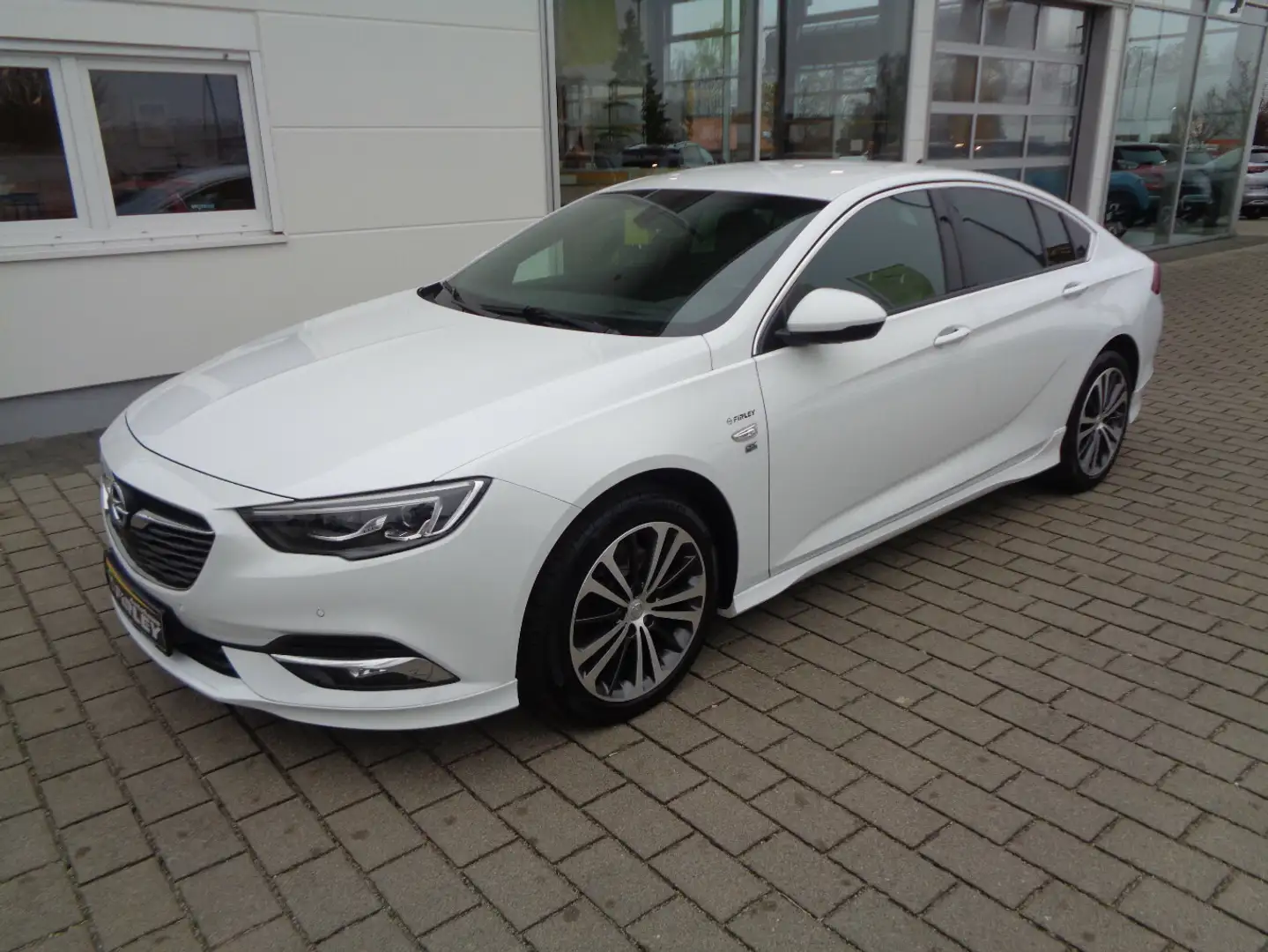 Opel Insignia Exclusive OPC LINE Weiß - 1