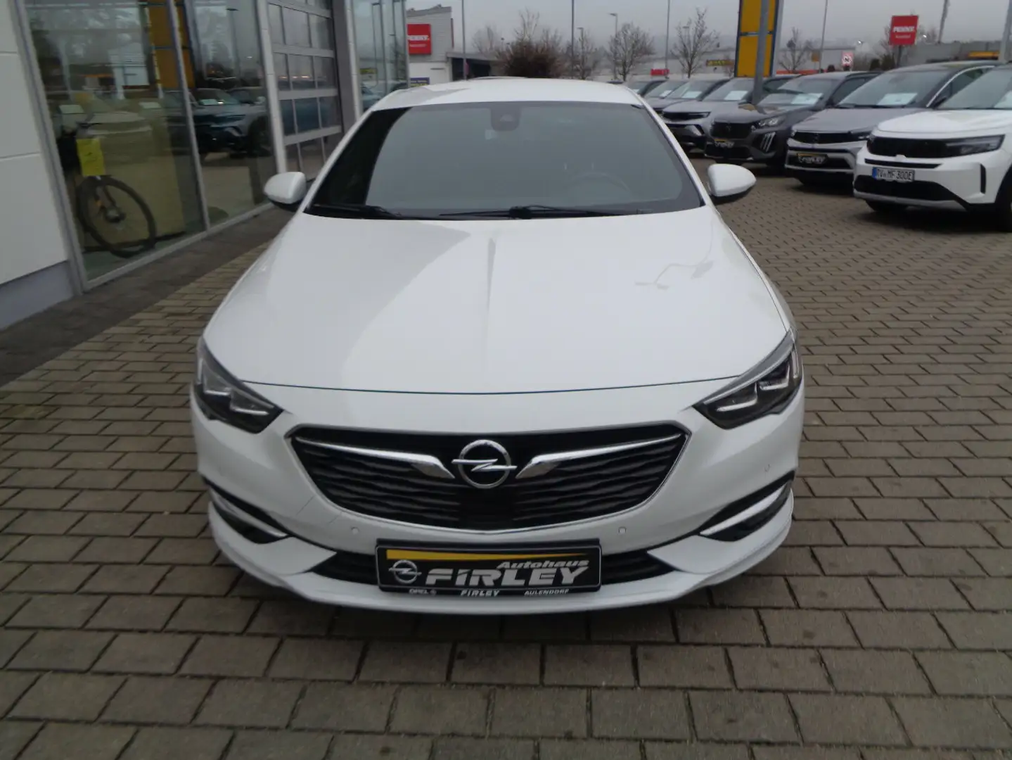 Opel Insignia Exclusive OPC LINE Weiß - 2