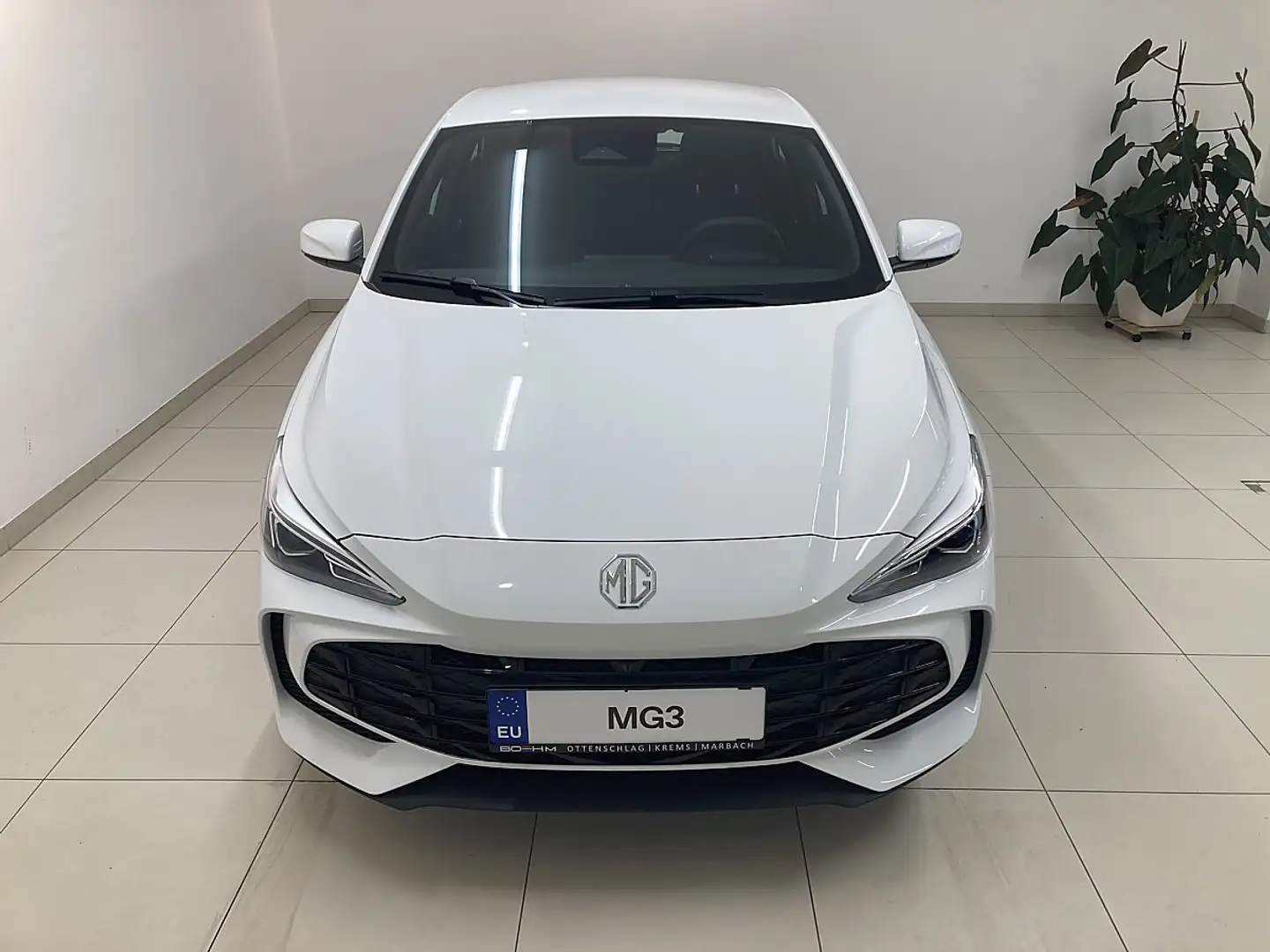 MG MG3 Comfort  4Zylinder Weiß - 2