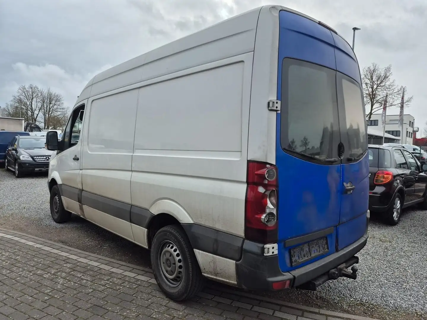 Volkswagen Crafter Kasten 35 mittel L2H2 Hochdach Bílá - 1