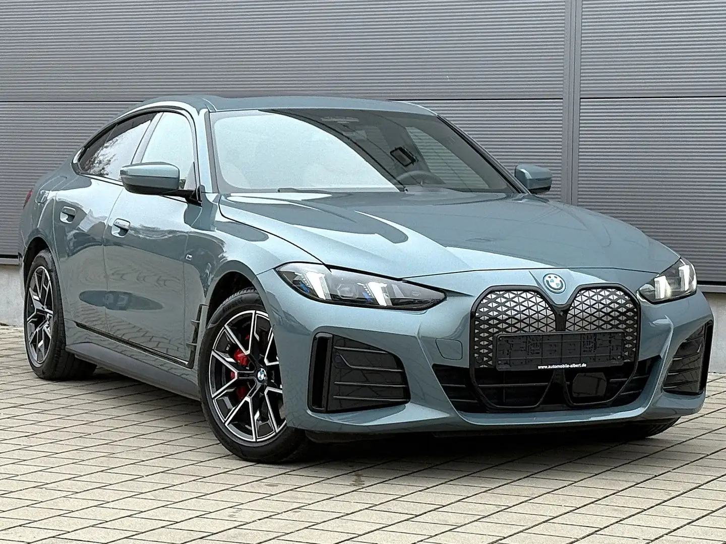 BMW i4 Gran C. 40 xDrive M Sport*360°*H/K*Glasdach* Vert - 1