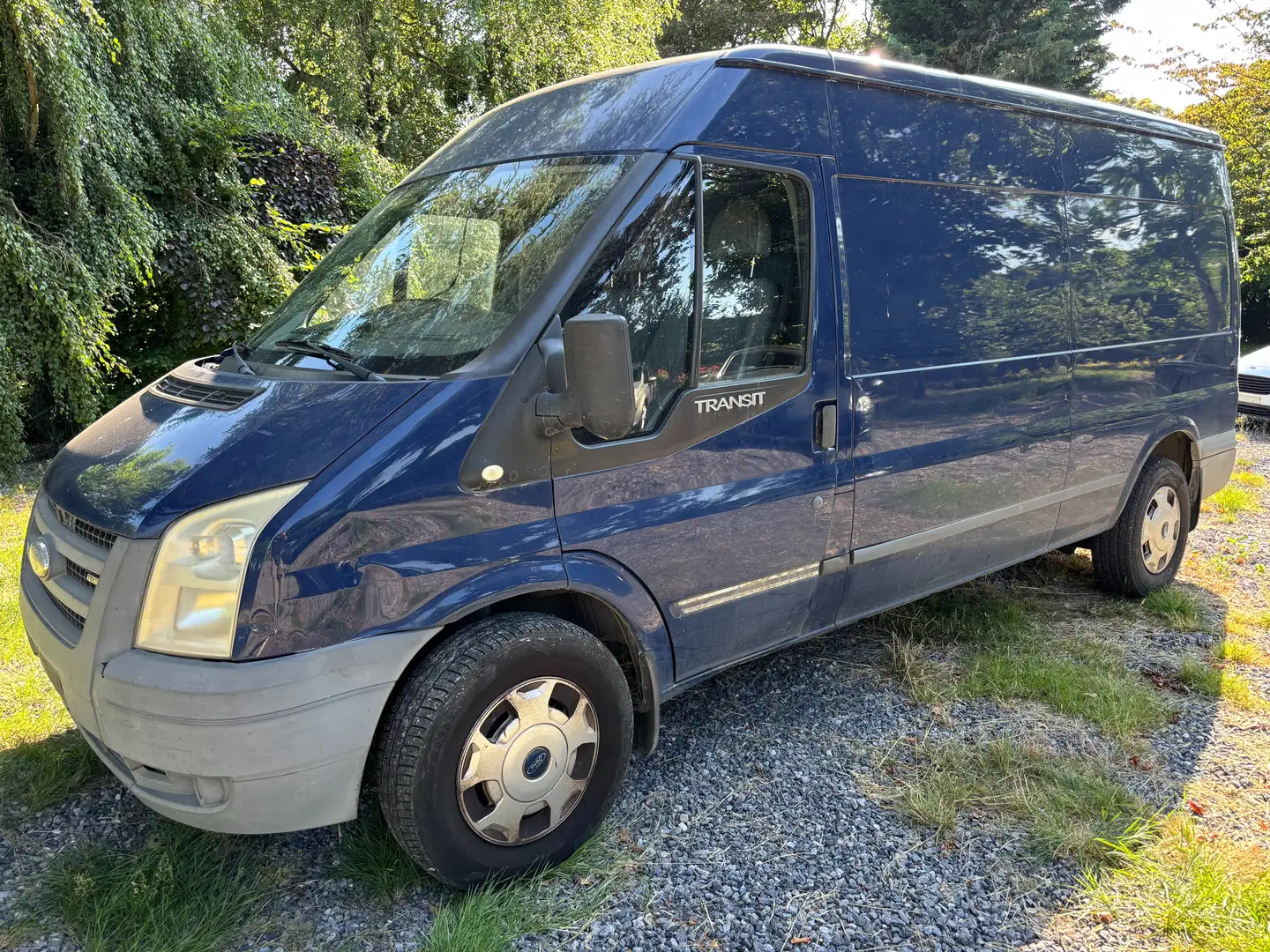 Ford Transit 2.2 Bleu - 2