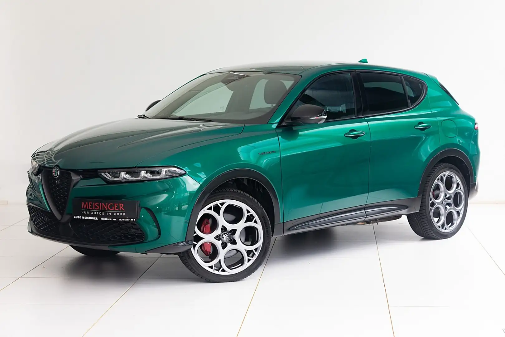 Alfa Romeo Tonale Veloce 1.3 T4 PHEV VGT e-AWD Grün - 1