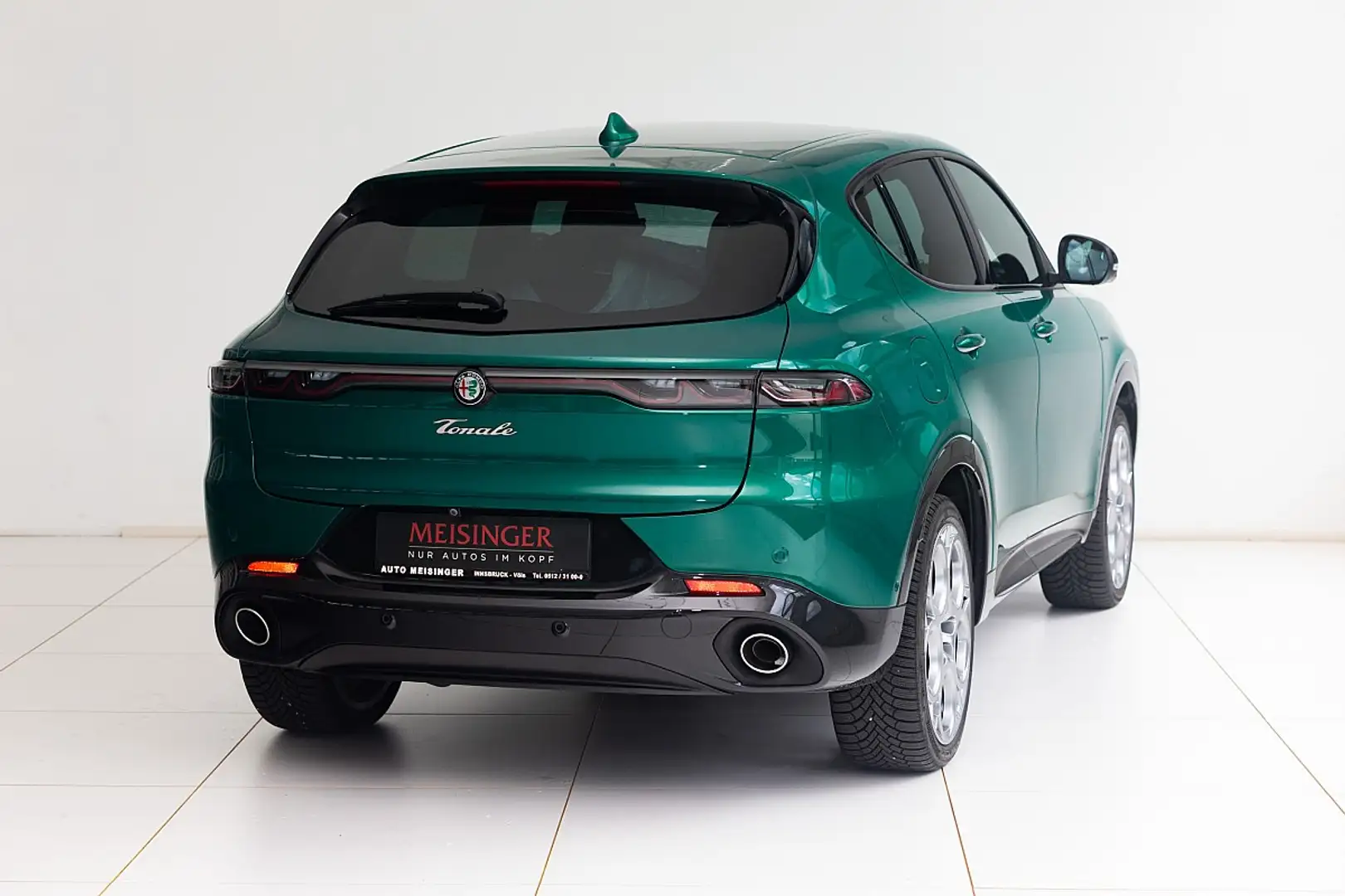 Alfa Romeo Tonale Veloce 1.3 T4 PHEV VGT e-AWD Grün - 2