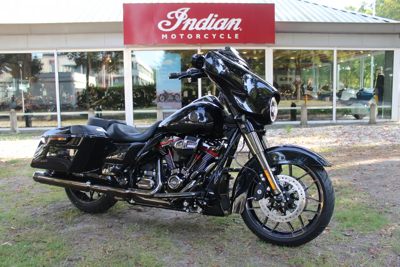 Harley-Davidson Street Glide