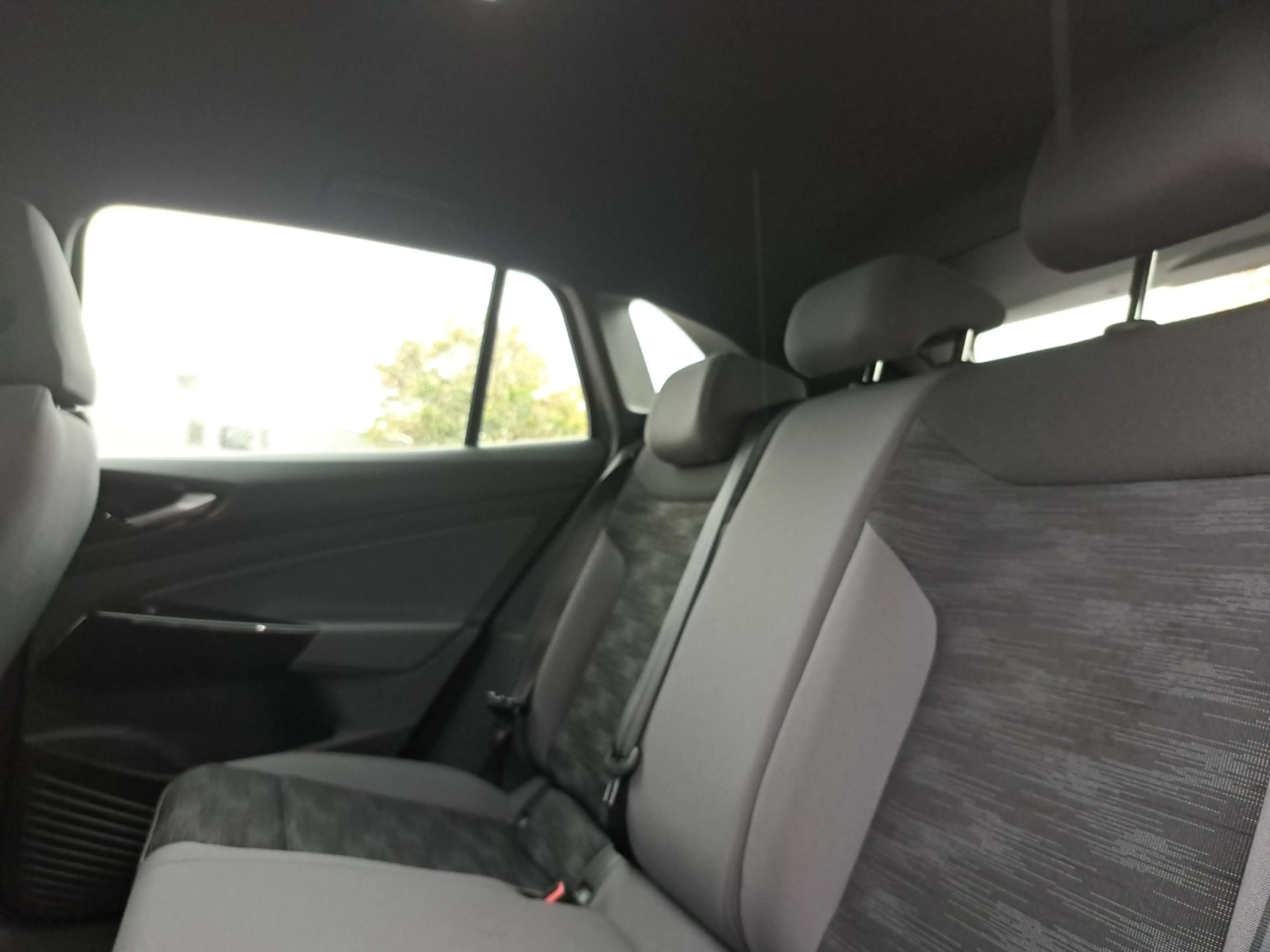 Volkswagen ID.4 Pro Performance 2,99% AHK NAV KAM ACC PDC APP DWA — photo 14