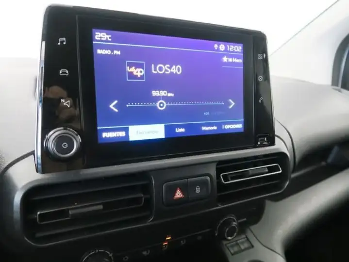 Citroën Berlingo 2023, foto 12