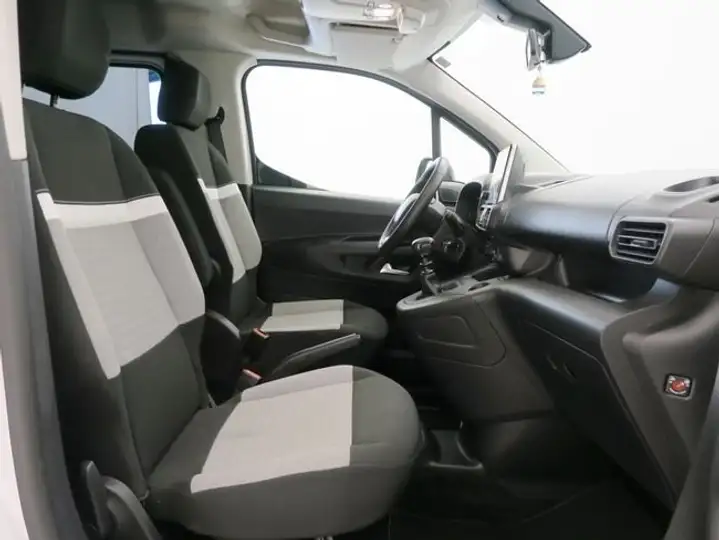 Citroën Berlingo 2023, foto 7