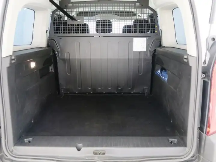 Citroën Berlingo 2023, foto 9