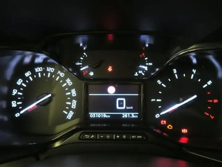 Citroën Berlingo 2023, foto 11