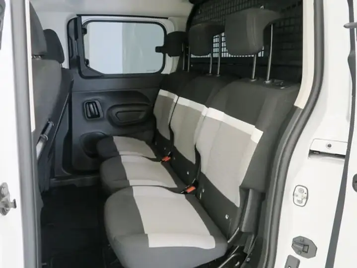 Citroën Berlingo 2023, foto 8