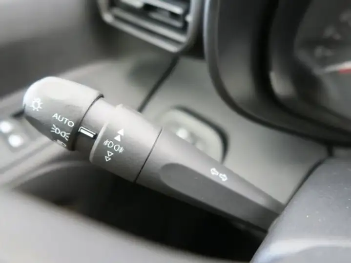 Citroën Berlingo 2023, foto 17