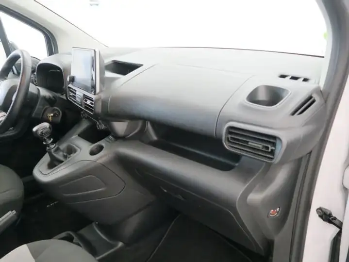 Citroën Berlingo 2023, foto 21