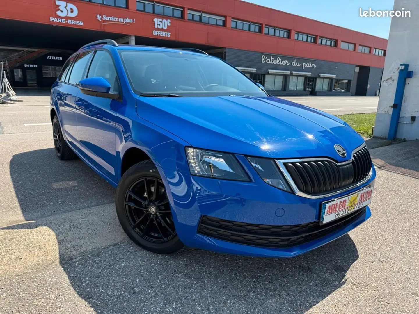 Skoda Octavia 1.6 TDI 116ch SCR Active Euro6d-T 1ére MAIN Bleu - 1