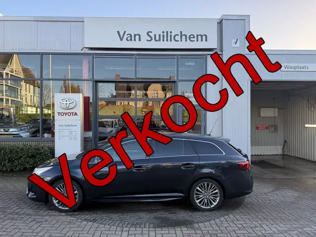 Toyota Avensis Touring Sports 2.0 VVT-i Executive Business Premiu