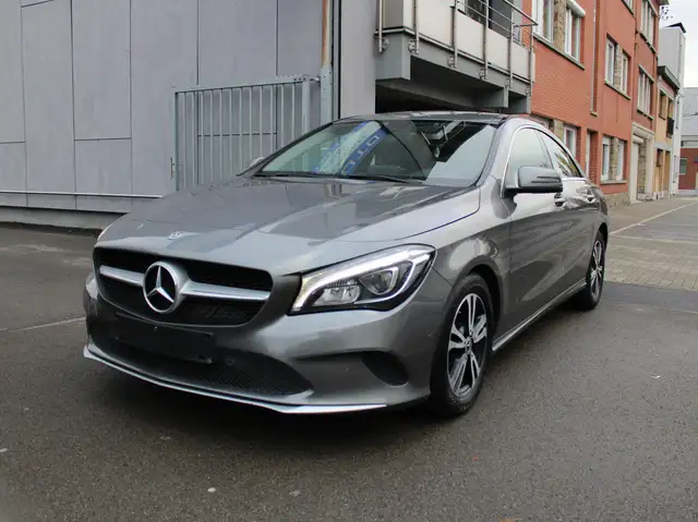 Mercedes-Benz CLA 180 d + CUIR PARTIEL + CAMERA + PHARES LED ++