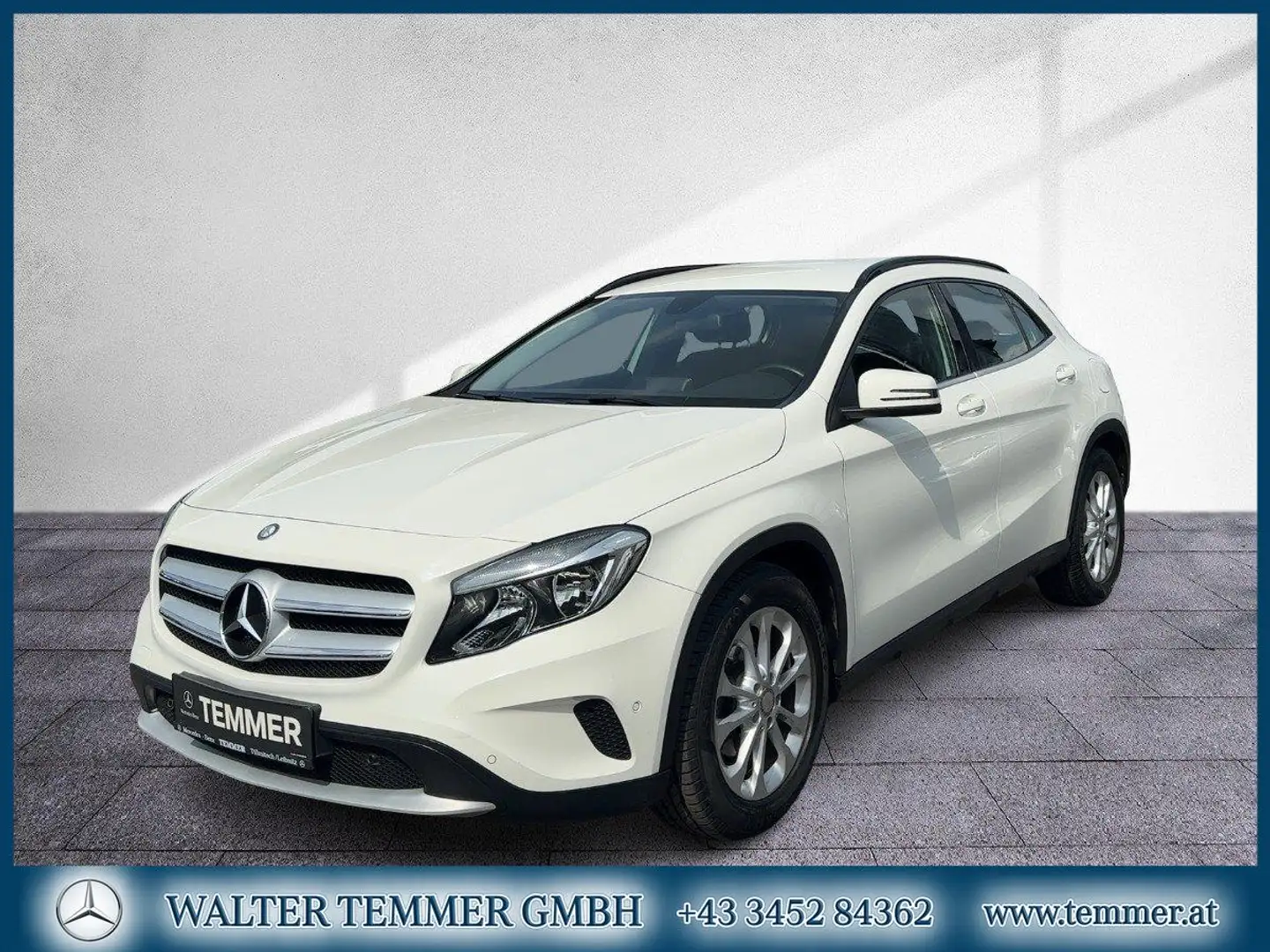 Mercedes-Benz GLA 180 CDI Style SHZ PDC TEMPOMAT Blanc - 1