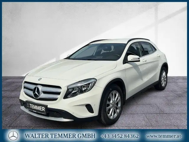 Mercedes-Benz GLA 180 CDI Style SHZ PDC TEMPOMAT