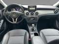 Mercedes-Benz GLA 180 CDI Style SHZ PDC TEMPOMAT Blanc - thumbnail 10