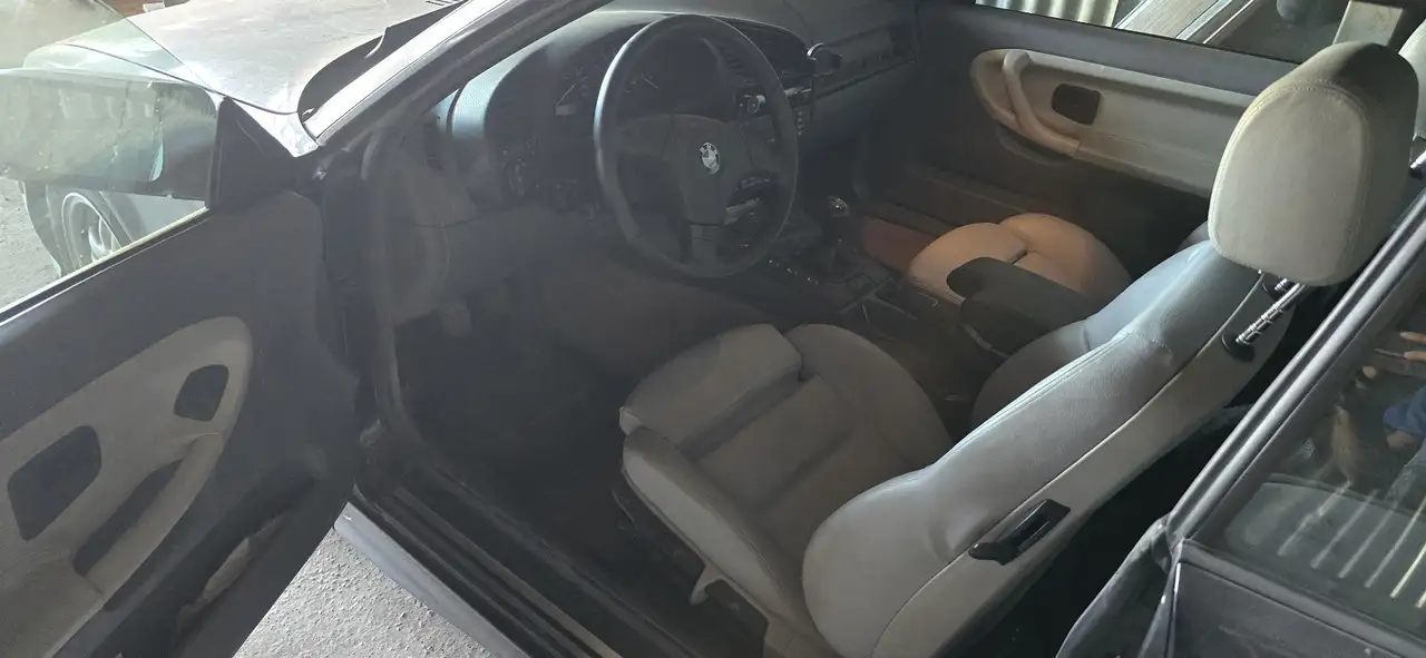 BMW 320i Cabrio Europa c/2airbag, foto 3