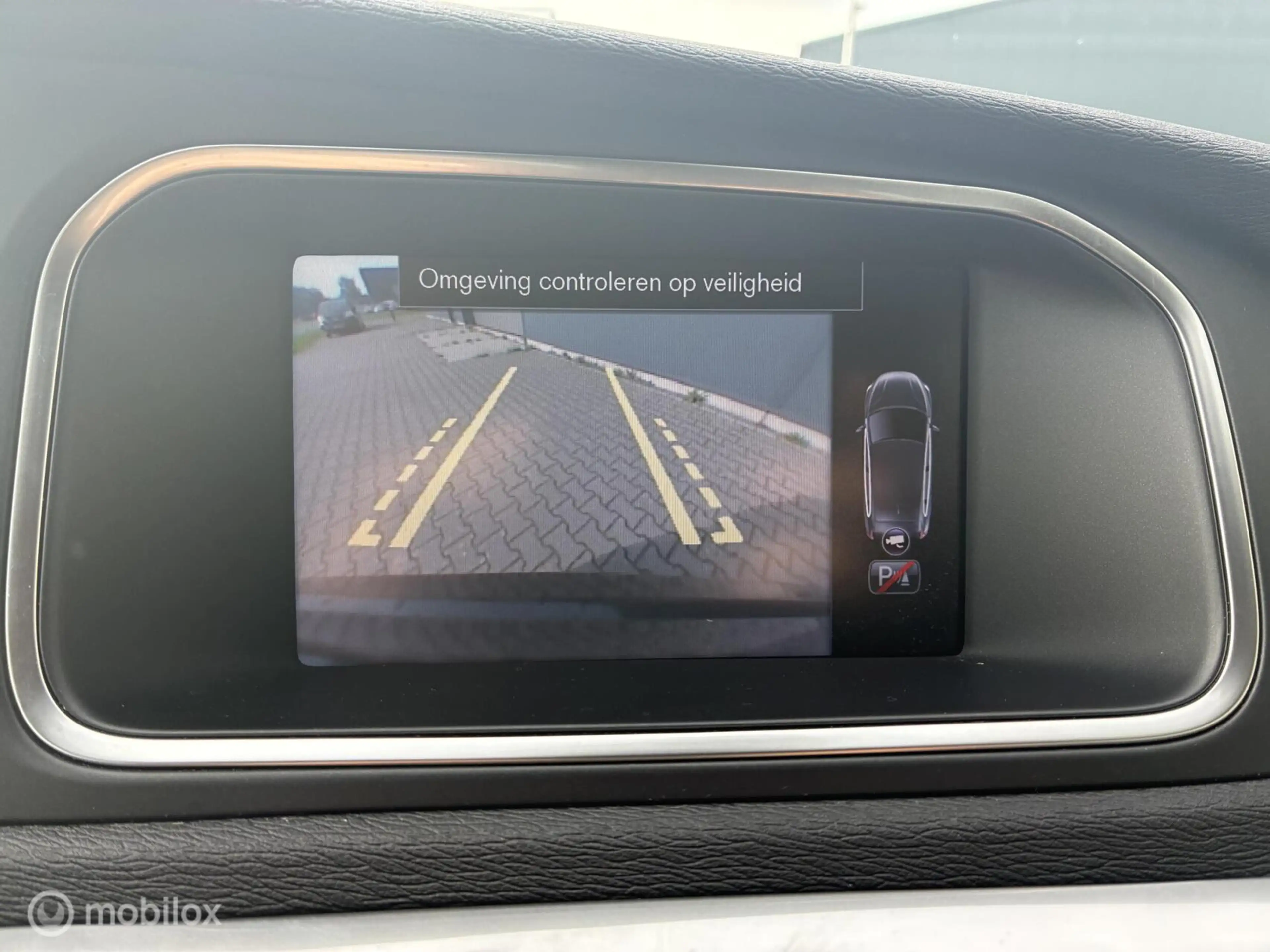 Volvo V40 1.6 T3 Momentum | Zwart | Isofix | Lichtmetaal | N — photo 28