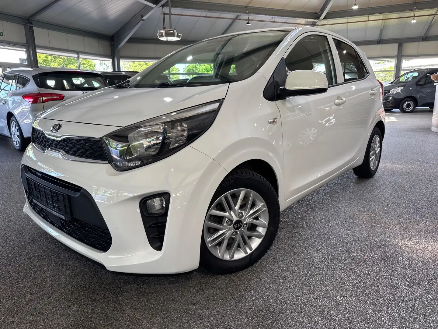 Kia Picanto 1.2i Dream Team Navi RfK Winter Klimaaut Bianco - 1