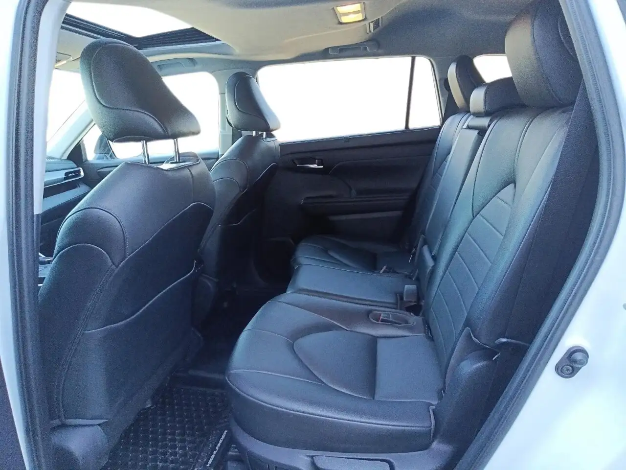 Toyota Highlander photo Toyota Highlander