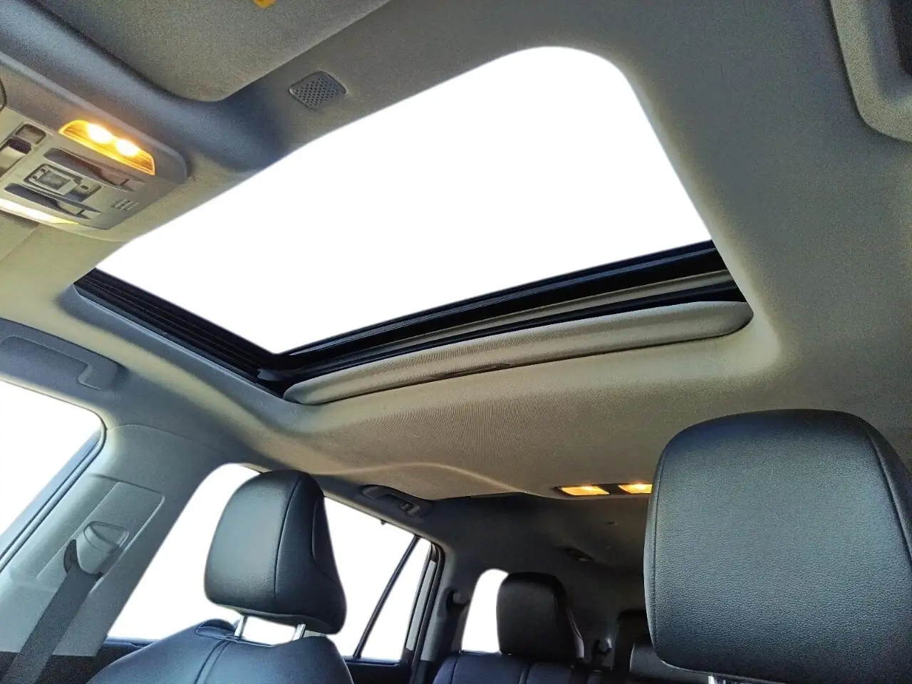 Toyota Highlander photo Toyota Highlander
