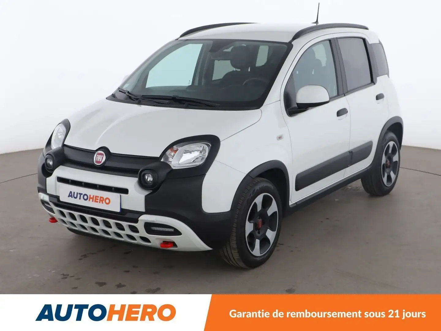 Fiat Panda 1.0 Hybride BSG Cross Blanc - 1