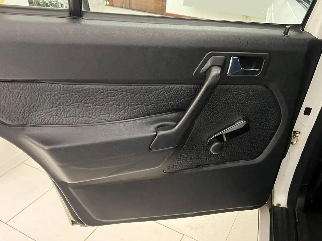 Mercedes-Benz 190 - 201 1.8 E 105cv, foto 12
