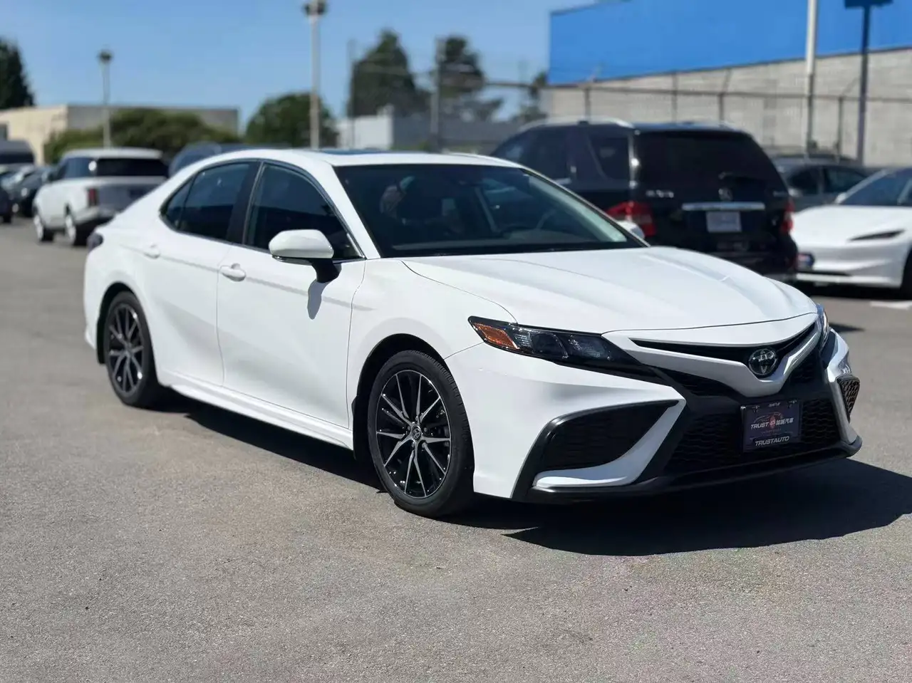 Toyota Camry снимка Toyota Camry