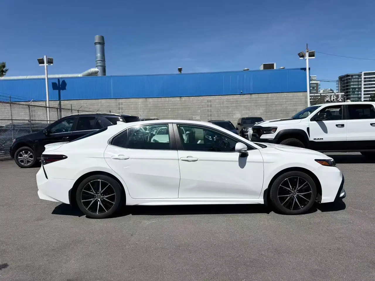 Toyota Camry снимка Toyota Camry