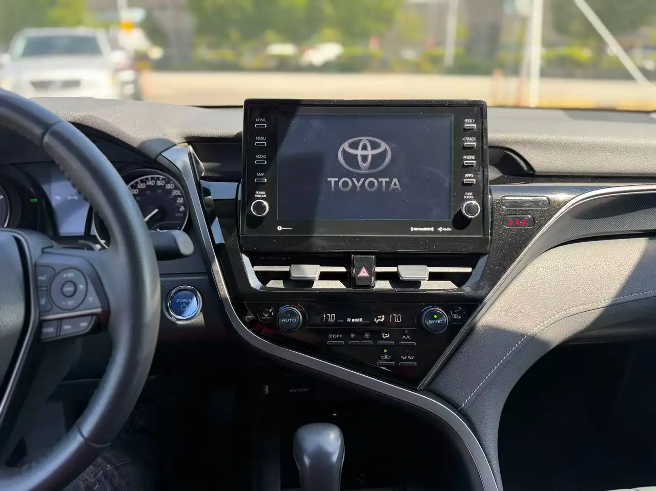 Toyota Camry снимка Toyota Camry