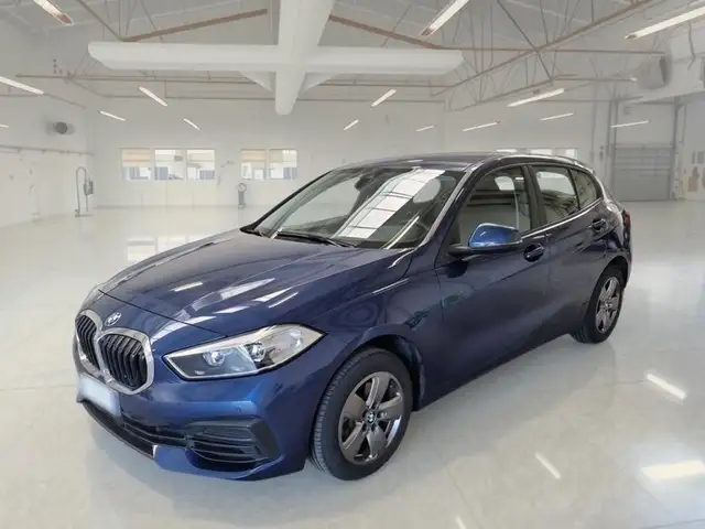 BMW 116 116 D BUSINESS ADVANTAGE 5 PORTE AUTO BERLINA